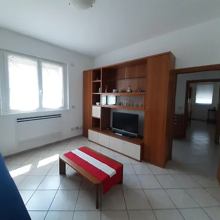 Casa Morgana A Villatico Сasa de vacaciones Colico